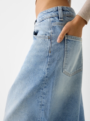 Wide leg Jeans de la Bershka pe albastru