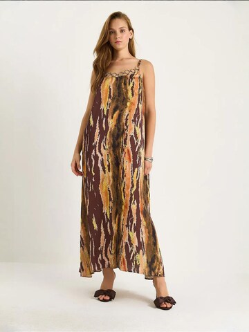 Abito estivo di Bianco Lucci in marrone