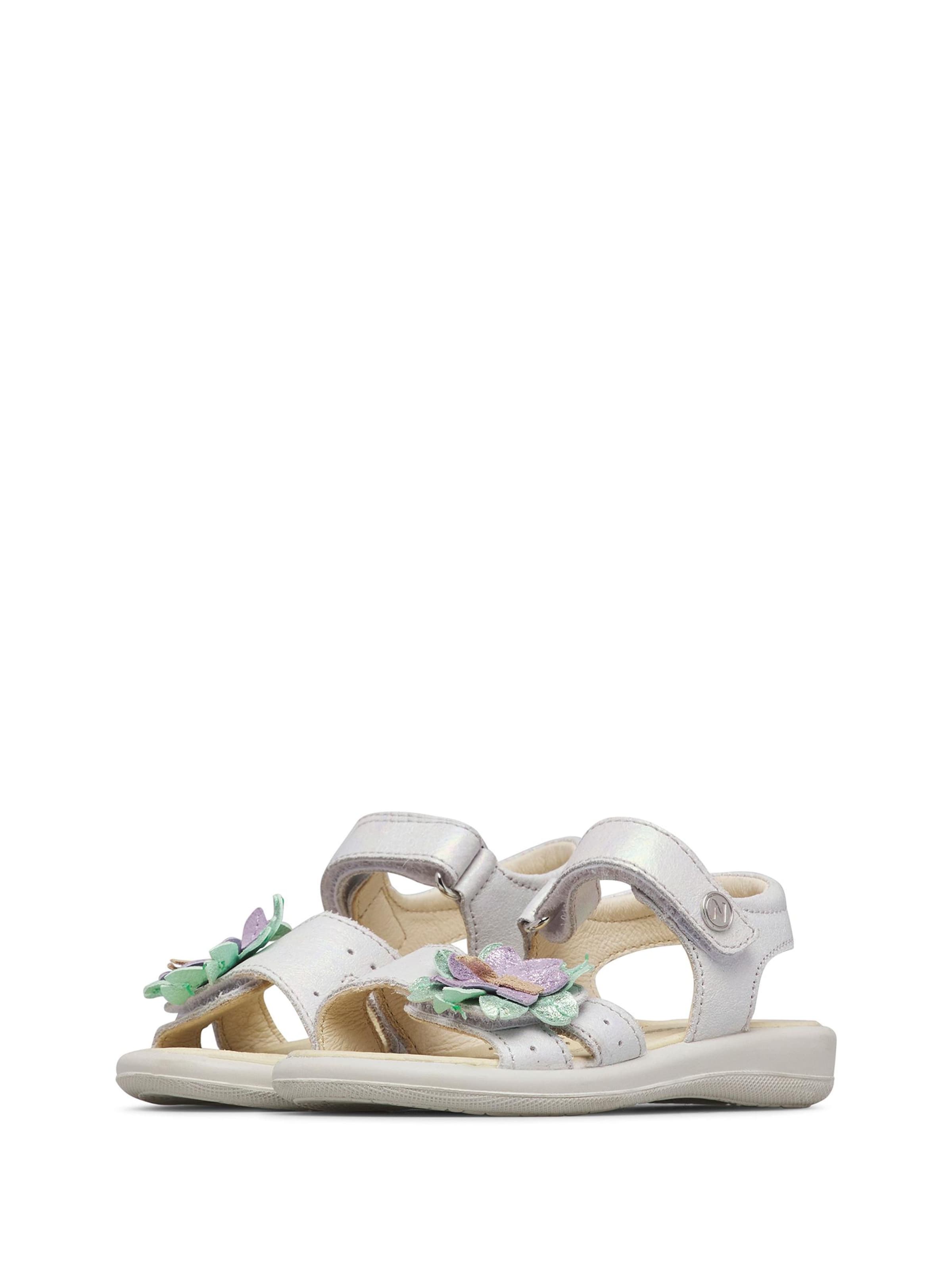 NATURINO Sandalen 'MIELI' in Wit