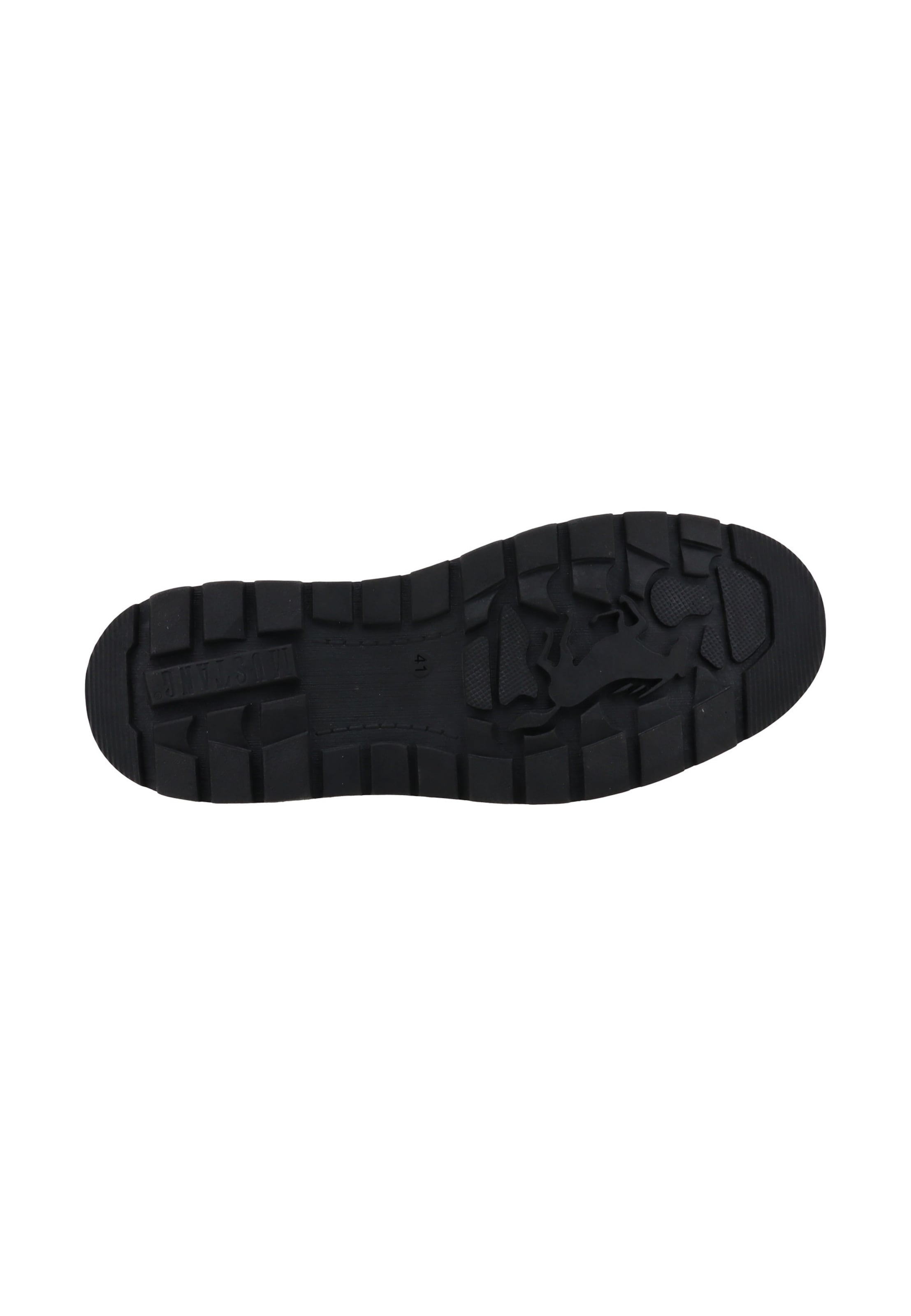 MUSTANG - Botas com atacadores em preto