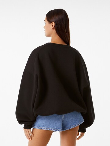 Bershka Sweatshirt in Schwarz