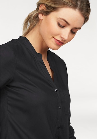 AJC Bluse in Schwarz
