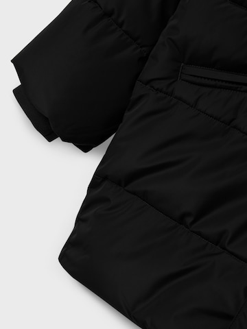 NAME IT Outdoorjas 'MEDOW03' in Zwart