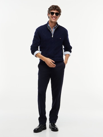 TOMMY HILFIGER Pullover in Blau