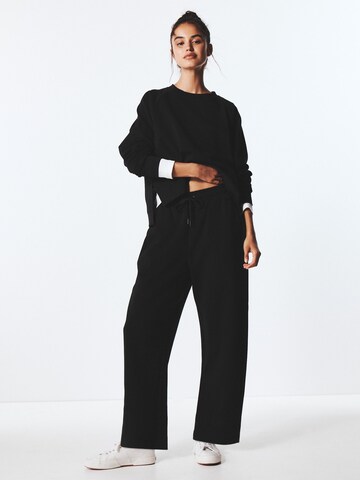 Barrel Pantalon de sport Next en noir