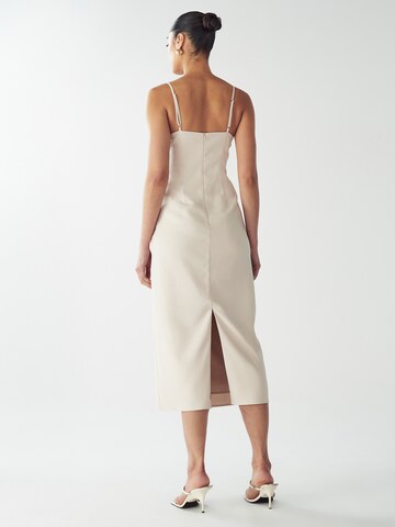 Willa Kleid 'LEONARDO' in Beige: Rückseite