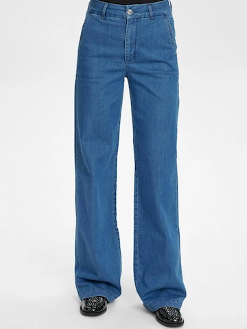 NÜMPH Loosefit Farkut värissä sininen: etupuoli