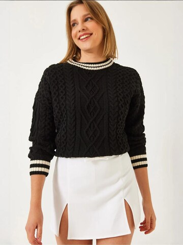 Bianco Lucci Trui in Zwart: voorkant