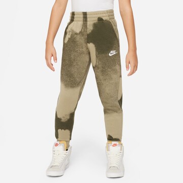 Nike Sportswear Pants in Green: front