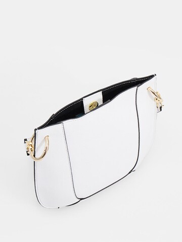 Jerelyn Creado Handbag 'Neapolitan White' in White