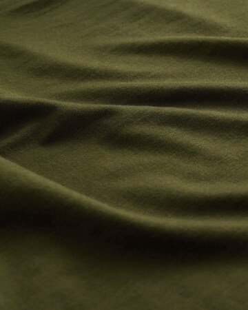 Tricou de la WE Fashion pe verde