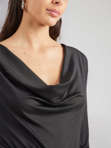 Tricou body 'Willa' de la ABOUT YOU pe negru