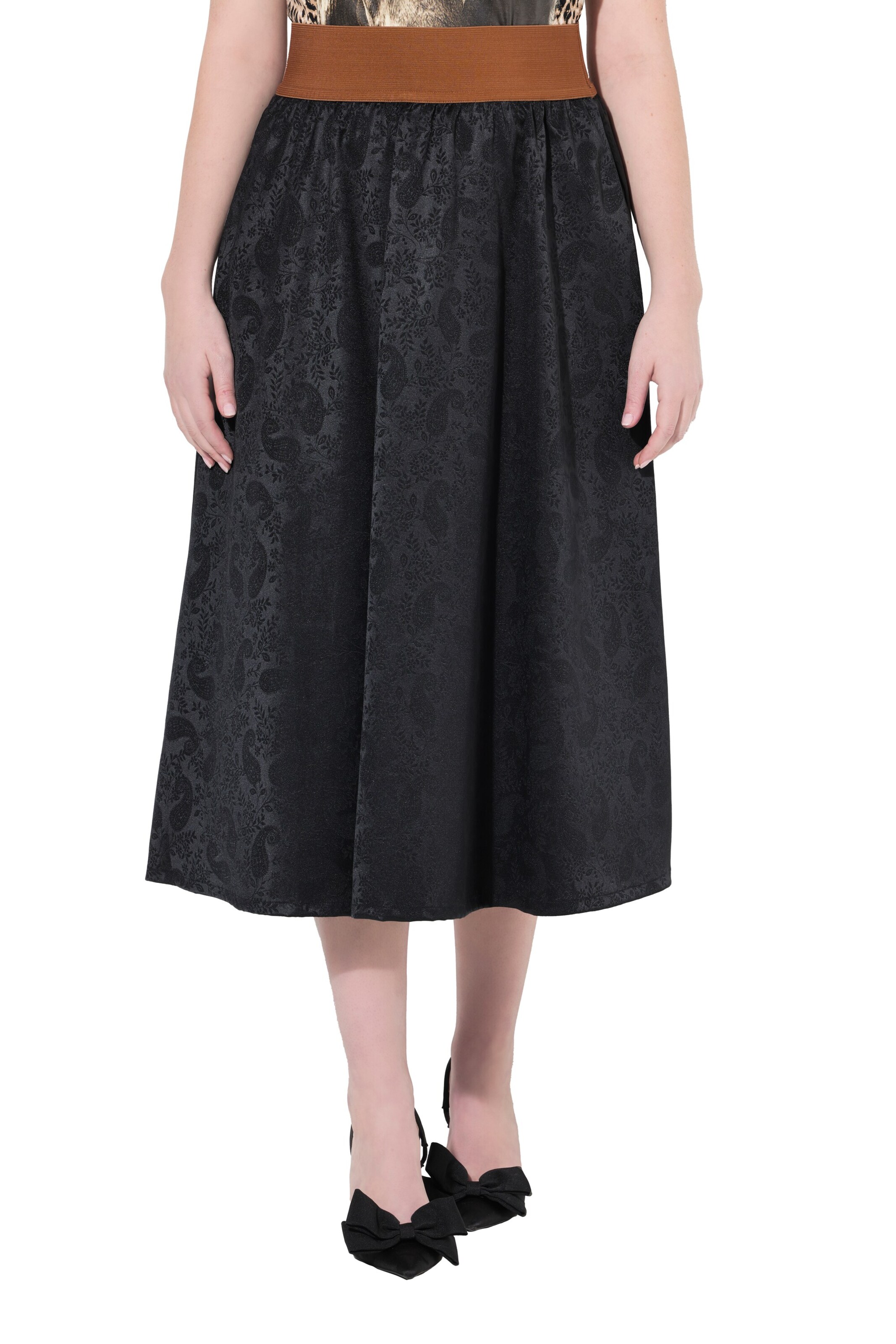 Ulla Popken Skirt in Black: front