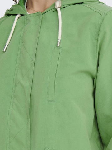 ONLY Přechodná bunda 'Skylar' – zelená