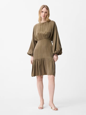 Robe adl en vert