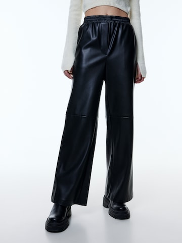 EDITED Wide leg Trousers 'Floriane' in Black: front