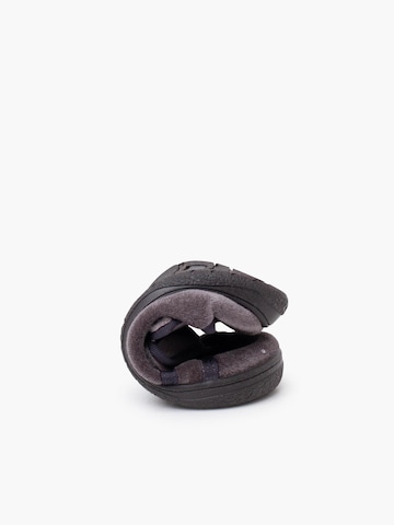 Sneaker di Pisamonas in grigio