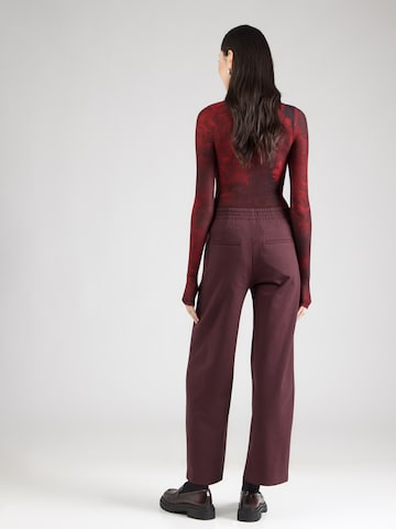 DRYKORN regular Bukser 'FAE_0 10' i rød