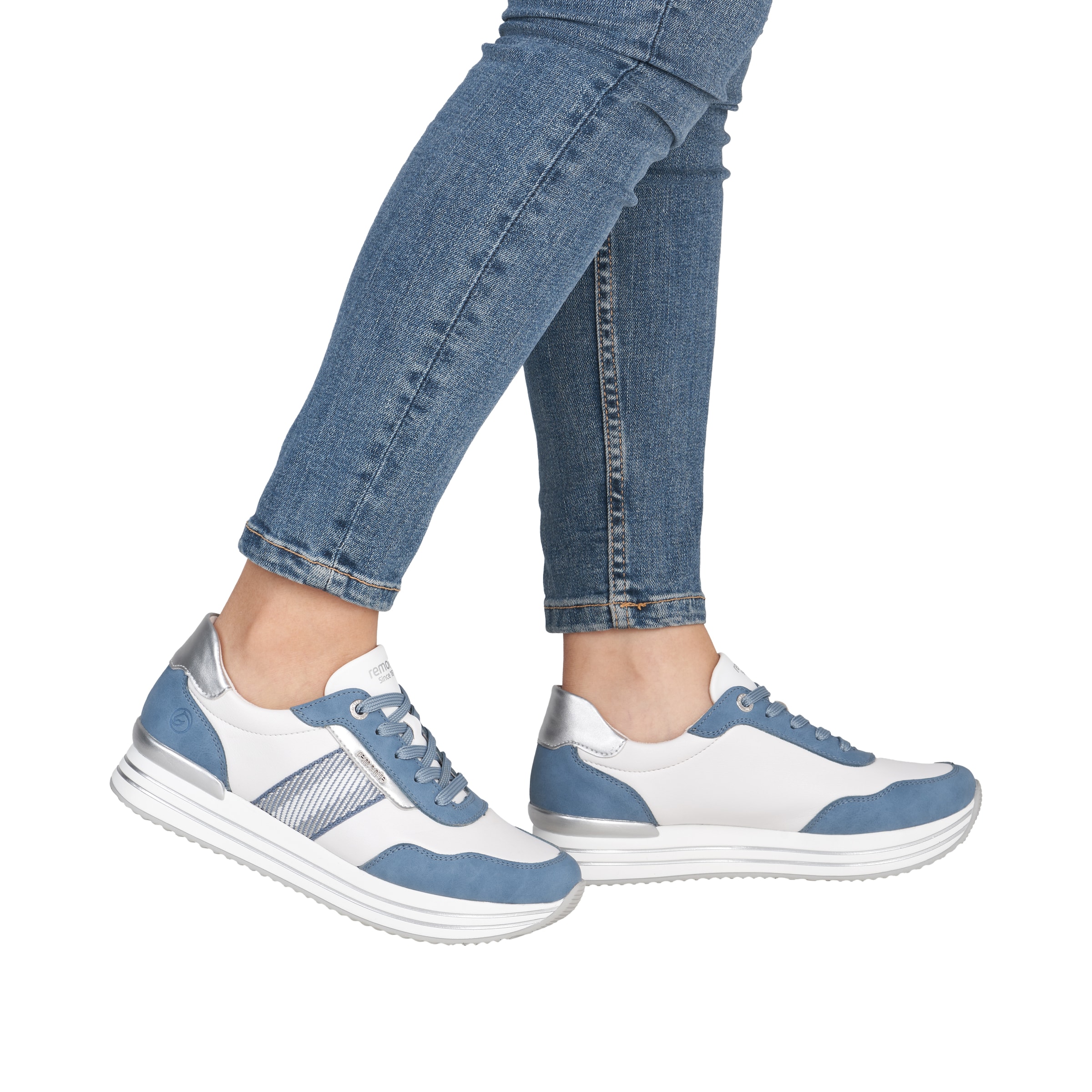 REMONTE Sneaker 'D1331' in Blau