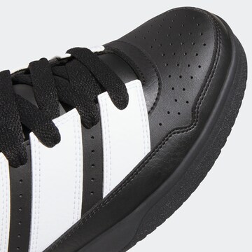 ADIDAS SPORTSWEAR Låg sneaker i svart