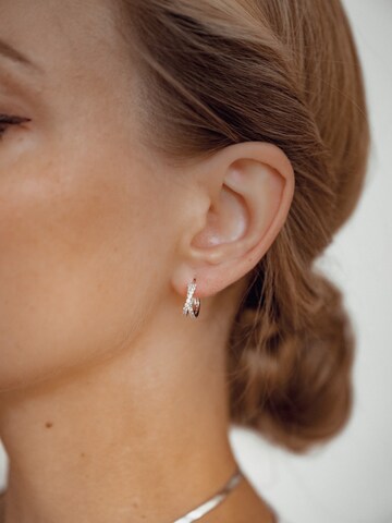 Hey Happiness Earrings 'Criss' in Silver: front