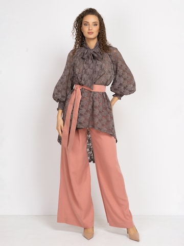 JIORO Bluse 'ESSENTIALS'‌‌‌‌‌‌‌‌ in Braun