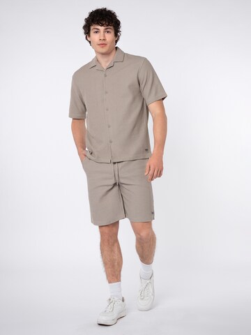 Sublevel Regular Fit Hemd in Beige