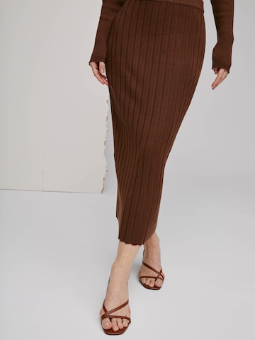 A LOT LESS Skirt 'Mira' in Brown: front