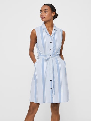 Robe-chemise 'Akelasandy' VERO MODA en bleu : devant