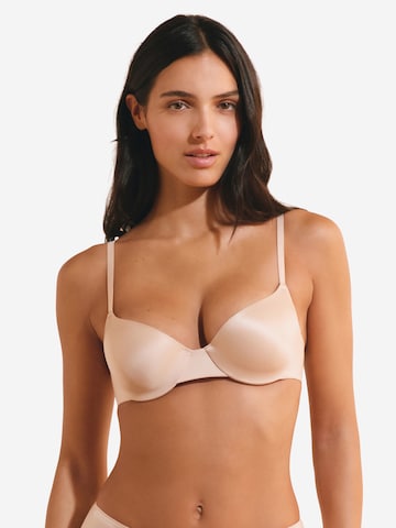 Triangolo Reggiseno 'Pure Glow' di ETAM in beige: frontale