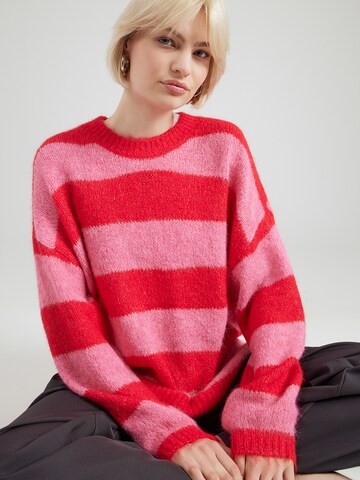 raudona PIECES Megztinis 'PCRASMINE': priekis