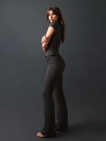 Bershka Flared Pants in Grey