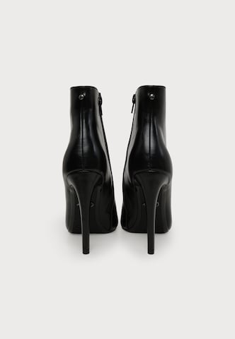 BUFFALO Ankle boots 'SIENNA' σε μαύρο