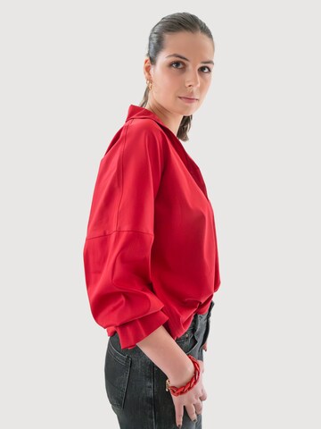 WEARABLE STORIES Shirt 'Lucie' in Red