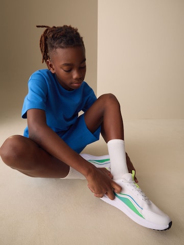 Next Sportcipő - vegyes színek