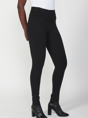 KOROSHI Regular Trousers in Black: front