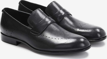 juoda Kazar Loaferai