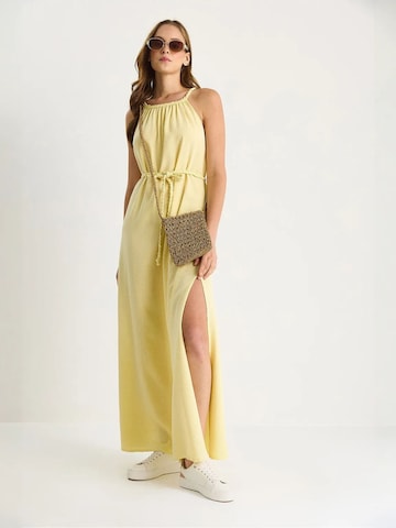 Bianco Lucci - Vestido em amarelo