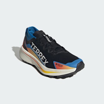 ADIDAS TERREX - Zapatillas de running 'Agravic' en Mezcla de colores