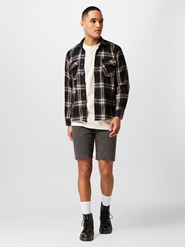 LEVI'S ® Slimfit Jeans '501 Original Shorts' i grå