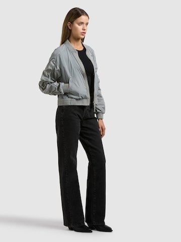 khujo Tussenjas 'Tuvay' in Groen