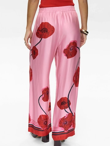 NÜMPH Regular Broek 'NUJOELLE' in Rood