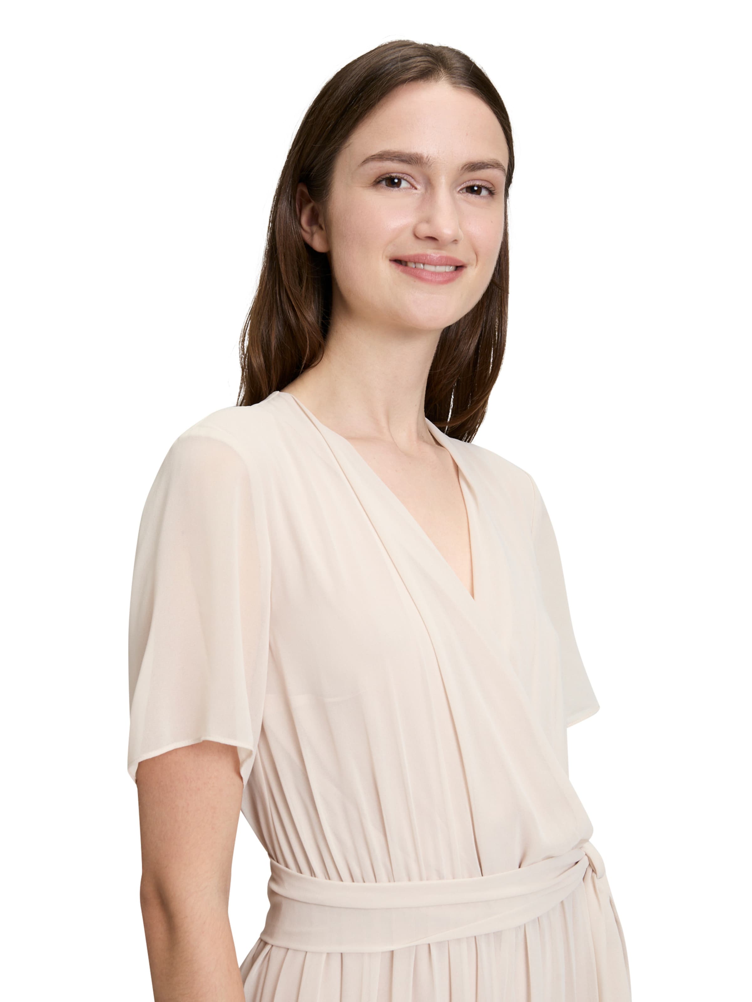 Tuta jumpsuit di Betty & Co in beige