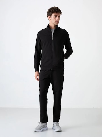 Tommy Life Sweat suit in Black