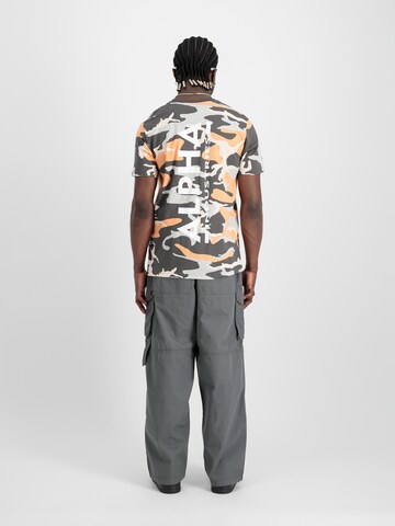 ALPHA INDUSTRIES Bluser & t-shirts 'T Camo' i orange