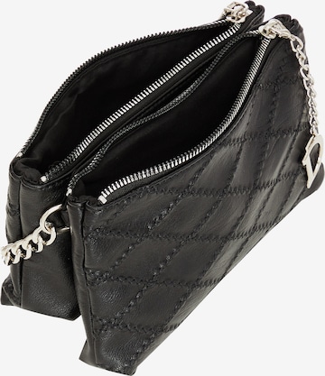 faina Handbag in Black