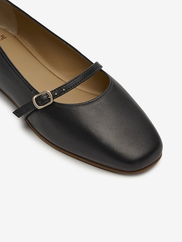 LOTTUSSE Ballet Flats 'Goya' in Black