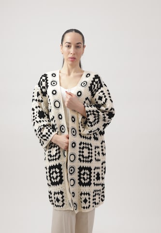 Elara Cardigan i sort