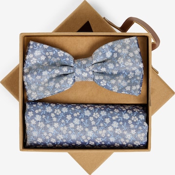 Finshley & Harding London Fliege und Einstecktuch ' ' in Blau: Vorderseite