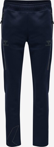 Coupe slim Pantalon de sport Hummel en bleu : devant